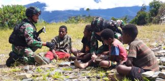 Pos Merah Putih Satgas Pamrahwan Yonif Raider 500/Sikatan Peduli