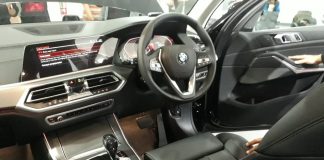 Lebih Banyak Fitur, New BMW X5 Hadir di Surabaya otomotif