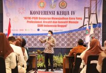 Wagub Emil Beri Motivasi Guru PAUD dan TK Untuk Tetap Berkarya Saat Pandemi Emil Dardak
