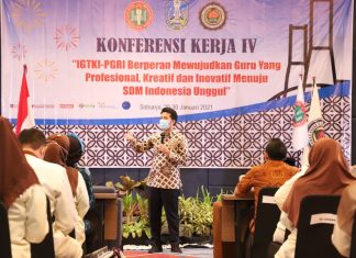 Wagub Emil Beri Motivasi Guru PAUD dan TK Untuk Tetap Berkarya Saat Pandemi Emil Dardak