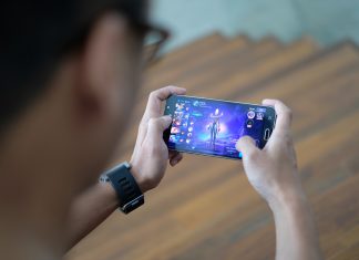 3 Indonesia Catat Kenaikan Trafik Aplikasi Pesan, Game, Video Streaming, dan Media Sosial Menyumbang Kenaikan Paling Tinggi Saat Lebaran di Rumah gaming