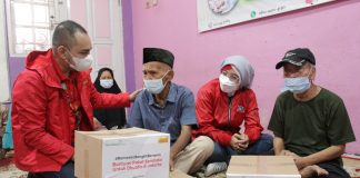 Indosat Ooredoo Salurkan Donasi #RamadanBangkitBersama dari Pelanggan dan Karyawannya di 10 Kota Seluruh Indonesia Donasi