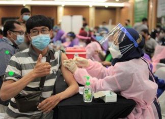 Dettol Sediakan Layanan Sanitasi di Sentras Vaksinasi Jogja dan Surabaya untuk dukung Program Pemerintah Dettol