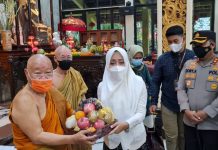 Perayaan Hari Waisak 2565 di Mahavira Trowulan Mojokerto