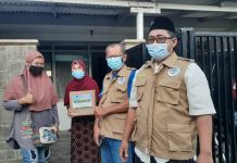 Peduli warga yang isoman, BPD Wedoro Waru membagikan paket sehat BPD Wedoro Waru