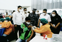 Sepuluh Ribu Vaksin bagi Mitra Gojek, Masyarakat Surabaya serta Malang Gojek Indonesia