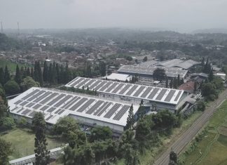 Danone-AQUA Resmikan PLTS Atap Pabrik Mekarsari, Pabrik Danone-AQUA Terbesar di Indonesia Danone Aqua