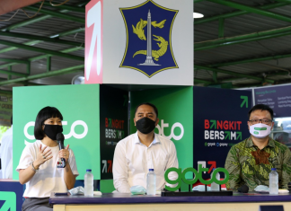 Gerakan #BangkitBersama: GoTo dan Pemkot Surabaya Ajak UMKM Manfaatkan Ekosistem Digital untuk Bangkit dari Pandemi Gojek Indonesia
