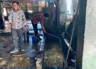 Pemkab Sidoarjo Uji Coba Eco Lindi untuk Hilangkan Bau Limbah Hewan Ternak
