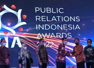 Diskominfo Surabaya Borong Empat Penghargaan di Ajang PR Indonesia Awards 2022