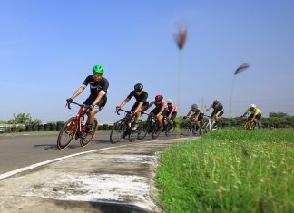 Ratusan Pembalap Sepeda Ramaikan Suroboyo Race 2022