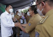 Pertama Kali, Wali Kota Eri Cahyadi Halal Bihalal Idul Fitri dengan Ribuan ASN di Halaman Balai Kota Surabaya