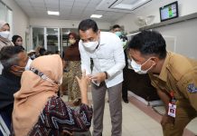 Sidak Pelayanan RSUD dr Soewandhie, Wali Kota Surabaya Serap Masukan dari Pasien