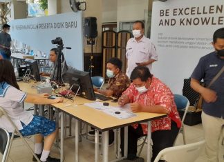 Dispendukcapil Surabaya Memasifkan Layanan “Goes to School dan Goes to Kampung”