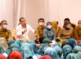 Tangkal Radikalisme, Wali Kota Eri Cahyadi Ajak Warga Surabaya Peduli Lingkungannya
