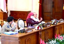 Rakor RKPD 2023 , Gubernur Khofifah Minta OPD dan BUMD Aktif Maksimalkan Sumber Pendapatan Daerah Baru Bagi Jatim