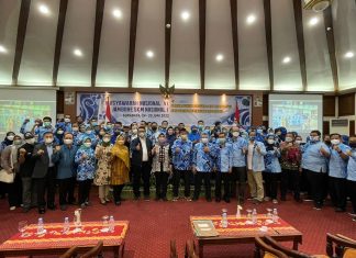 Persakmi Beri Penghargaan Wali Kota Eri Cahyadi, Dinilai Berhasil Tekan Kasus Aktif Covid-19