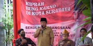 Sekolah Kebangsaan Ajak Pelajar Surabaya “Warisi Api” Semangat Perjuangan Bung Karno