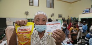 Tarik Minat Warga Ikut Vaksinasi Booster, Begini Cara Lurah Tanah Kali Kedinding Surabaya
