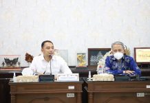 Bersama Tim Ahli, Wali Kota Eri Cahyadi Bahas Capaian Layanan Kepala PD dan Camat