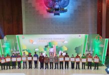 Surabaya 7 Kali Berturut-turut Raih Penghargaan Nirwasita Tantra, Wali Kota Eri Cahyadi: Saya Dedikasikan untuk Warga!
