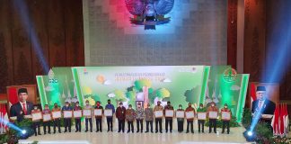 Surabaya 7 Kali Berturut-turut Raih Penghargaan Nirwasita Tantra, Wali Kota Eri Cahyadi: Saya Dedikasikan untuk Warga!