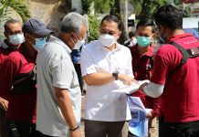 Lihat Kabel Semrawut di Saluran Box Culvert, Wali Kota Surabaya Dorong Dinas SDABM Tata Utilitas di Bawah Saluran