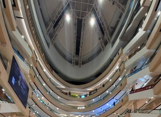 Terjadi Kebakaran di Foodcourt Tunjungan Plaza 1 Surabaya Tunjungan Plaza 1 Surabaya