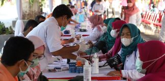 Pemkot Surabaya Gelar Bakti Sosial Pelayanan Terintegrasi Serentak di 31 Kecamatan