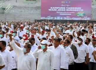 Wali Kota Eri Cahyadi Ajak Satgas Kampung Tangguh Wani Jogo Suroboyo Ikut Lawan Kemiskinan
