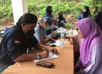 YBSI-Lab.pintar.id dan FIK Unair Gelar Baksos Kesehatan Gratis di Gondang Mojokerto, Masyarakat Merasa Sangat Terbantu