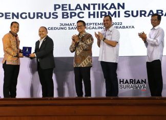 Lantik 165 Pengurus Baru HIPMI Surabaya 2022 – 2025, Wali Kota Eri Cahyadi: Sinergi Kita Bisa Lebih Kuat Lagi HIPMI Surabaya