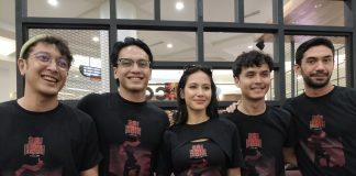 Jelang Tayang Awal Oktober, Para Pemeran Sri Asih Sapa Penggemar Di Surabaya Film Sri Asih