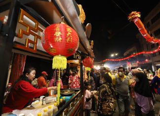 Pertahankan Nuansa Wisata Kya-Kya, Pemkot Surabaya Latih Pelaku UMKM Aneka Masakan China