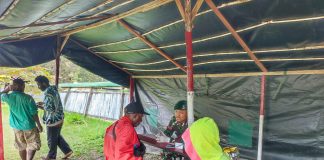 Prioritaskan Kesehatan Warga, Satgas Arya Kemuning Beri Pelayanan Kesehatan Hankam