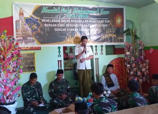 Satgas Yonmek Arya Kemuning Gelar Peringatan Maulid Nabi Bareng Warga Papua Satgas Yonmek Arya Kemuning