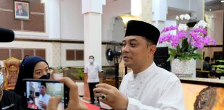 Mulai Pekan Depan, “Sambat Nang Cak Eri” Diubah Setiap Jumat di Kantor Kelurahan dan Kecamatan