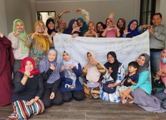 Ibu-ibu Guru Belajar Menjadi Entrepreneur bersama ISIK Ibu Sehat Indonesia Kuat