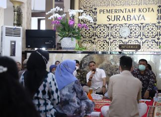 Bangunan Warga Tutupi Saluran Air, Wali Kota Eri Cahyadi: Muncul Banjir Karena Tak Jaga Lingkungan Eri Cahyadi