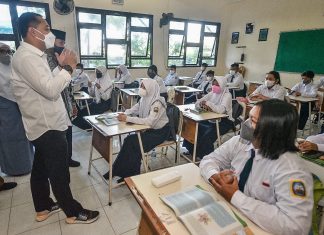 Kurangi Beban PR Siswa, Dinas Pendidikan Kota Surabaya Terapkan Kegiatan Pendalaman Karakter Eri Cahyadi