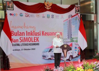 Launching SiMOLEK Pada Bulan Inklusi Keuangan 2022, Gubernur Khofifah Harap Jadi Pendongkrak Literasi dan Inklusi Keuangan di Basis Pasar Tradisional Gubernur Jawa Timur