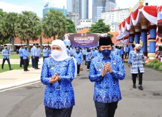 HUT Ke-51 KORPRI, Gubernur Khofifah Minta ASN Perkuat Karakter Ber- AKHLAK dan Tingkatkan Inovasi Pelayanan Publik HUT Korpri 2022