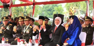 Pemprov Jawa Timur memecahkan dua Rekor MURI tepat di Hari Pahlawan Gubernur Khofifah