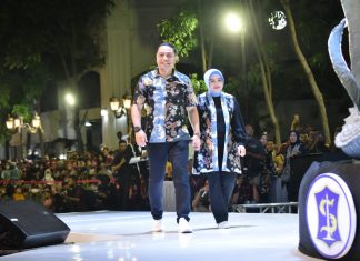 Motif Batik Surabaya Khas, Wali Kota Eri Cahyadi Target Bisa Ekspor ke Mancanegara Karnaval Nang Tunjungan