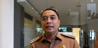 Pemkot Surabaya Tugaskan RT/RW Gotong – Royong Lakukan Pendataan Warga Miskin Eri Cahyadi