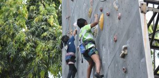 370 Atlet Panjat Tebing Seluruh Indonesia Bertanding di Kejurnas Piala Wali Kota Surabaya 2022 Wali Kota Surabaya