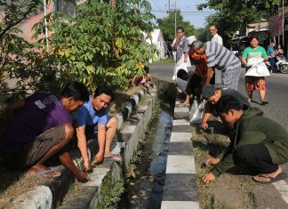 Program “Surabaya Bergerak” Serentak Dilaksanakan di Wilayah Perkampungan Surabaya Raya