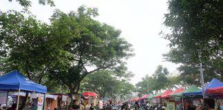 PKL di Sekitar Masjid Al-Akbar Direlokasi ke Pasar Rakyat Jambangan, Wali Kota Eri Ramaikan dengan Jalan Sehat Surabaya Raya