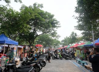 PKL di Sekitar Masjid Al-Akbar Direlokasi ke Pasar Rakyat Jambangan, Wali Kota Eri Ramaikan dengan Jalan Sehat Surabaya Raya
