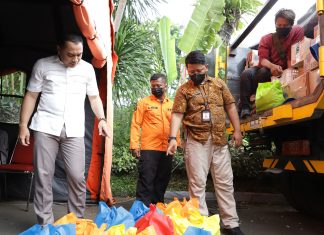 Pemkot Surabaya Kirim 1.000 Paket Sembako untuk Korban Gempa Cianjur Korban Gempa Cianjur